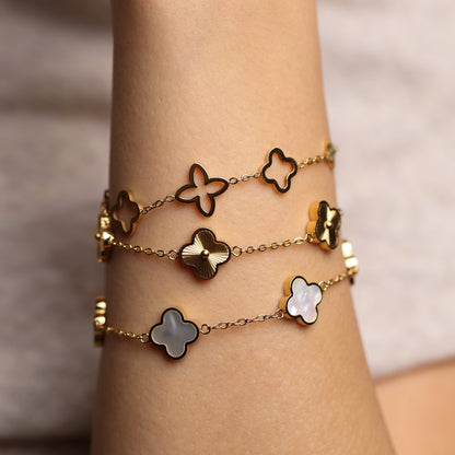 Clover Perlmutt Armband